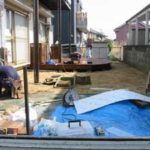 施工中（7） 芝貼り