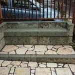 施工後（9） ベンチの足元も石灰岩で