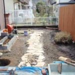 施工中（6） アプローチ、階段