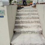 施工中（1） タイル、ハツリ