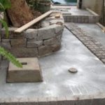 施工中（5） 照明台石設置