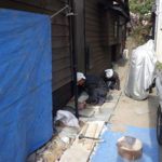 施工中（14） 玄関ポーチ石貼り