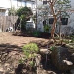 施工中(7)水盤の給水配管埋め込み