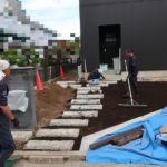 施工中(13)大谷石玄関アプローチ